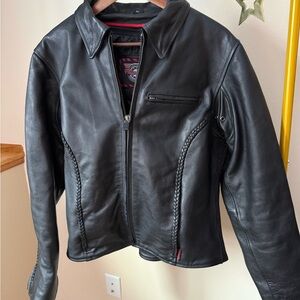 Vintage Sleek Black Leather Jacket for Women